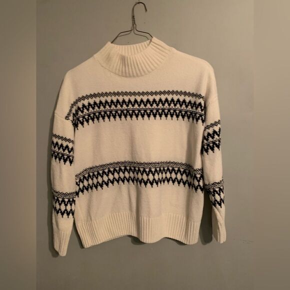 Christian Siriano winter sweater - Picture 3 of 6